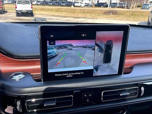 Used 2023 Lincoln Aviator Reserve w/ Equipment Group 201A image 21