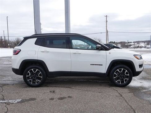 Used 2019 Jeep Compass Trailhawk w/ Leather Interior Group image 8