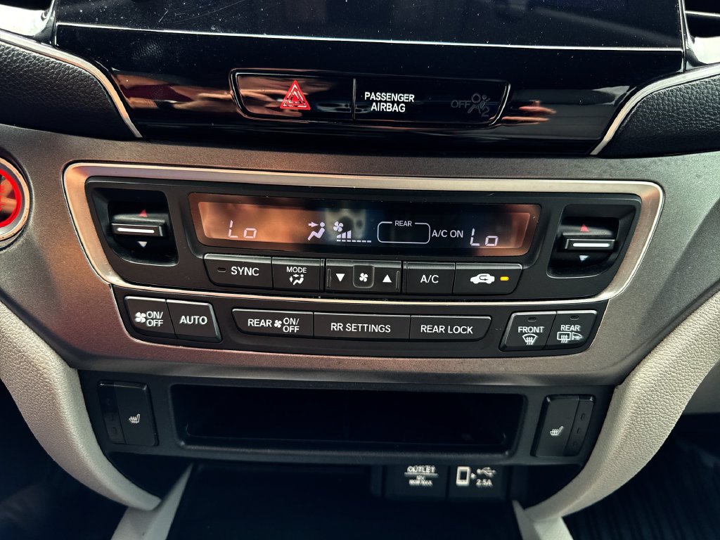 Used 2020 Honda Pilot EX image 18