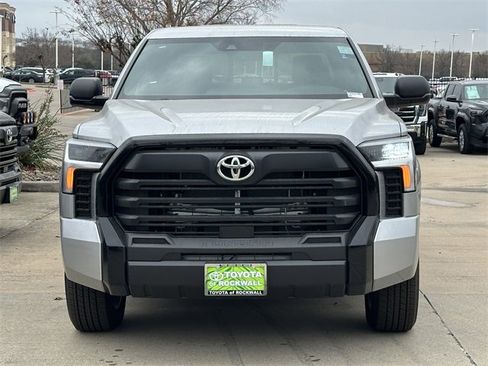 New 2026 Toyota Tundra SR image 6