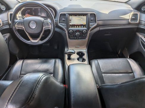Used 2015 Jeep Grand Cherokee Limited w/ Luxury Group II AWD/4WD image 31