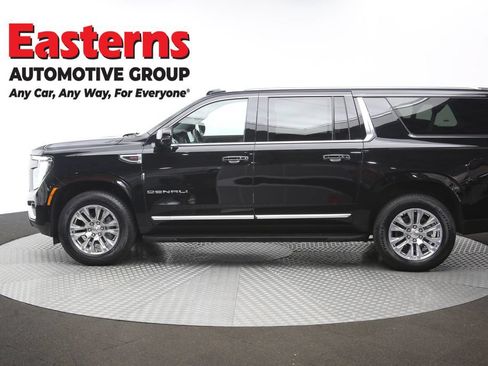 Used 2025 GMC Yukon XL Denali AWD/4WD image 65