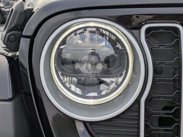 Certified 2026 Jeep Wrangler Unlimited Sahara AWD/4WD image 9