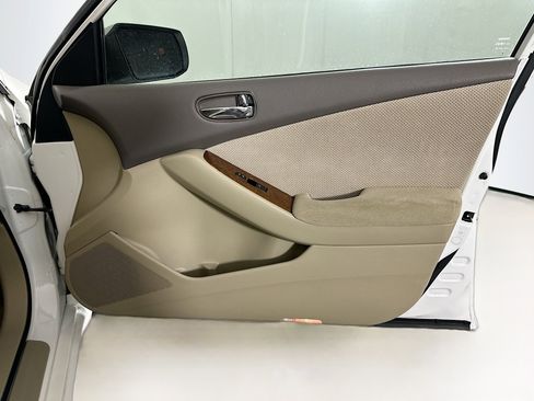 Used 2009 Nissan Altima 2.5 S w/ Convenience Pkg image 27