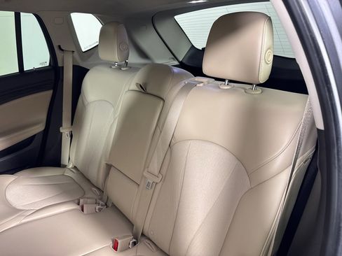 Used 2019 Buick Envision Preferred image 22