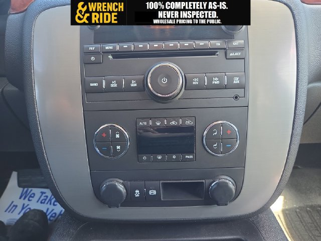 Used 2013 GMC Sierra 2500 SLT w/ Snow Plow Prep Package AWD/4WD image 20