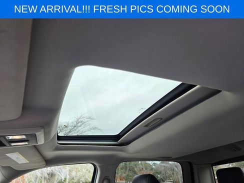 Used 2015 RAM 1500 Laramie w/ Convenience Group image 10