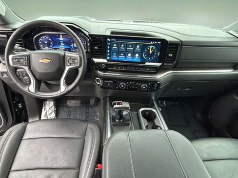 Used 2024 Chevrolet Silverado 1500 LTZ w/ Technology Package image 16