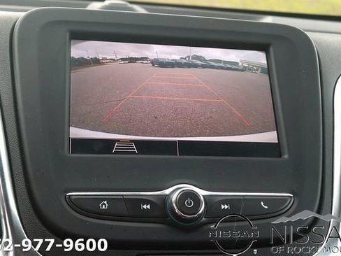 Used 2024 Chevrolet Equinox LT AWD/4WD image 28