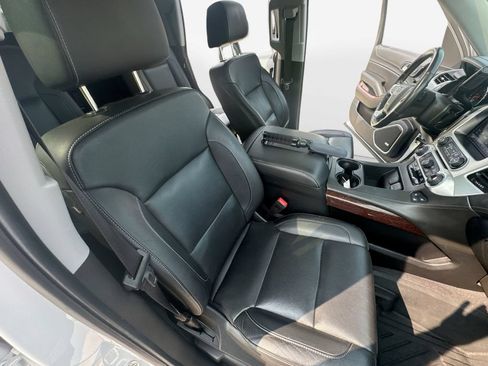 Used 2020 GMC Yukon SLT AWD/4WD image 28