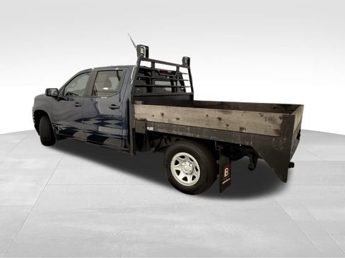 Used 2021 Chevrolet Silverado 1500 W/T image 2