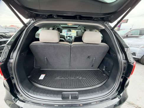 Used 2017 Hyundai Santa Fe Limited image 29
