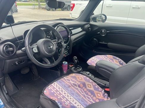 Used 2023 MINI Cooper S image 9