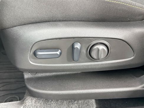 Used 2024 Chevrolet Equinox LT w/ LPO, Floor Liner Package FWD image 26
