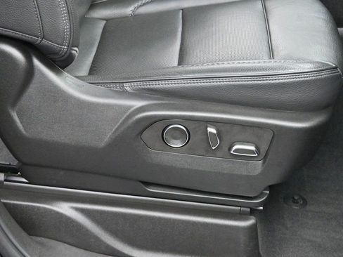 Used 2021 GMC Yukon Denali AWD/4WD image 37