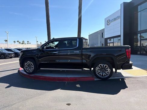 Used 2024 GMC Sierra 1500 Denali Ultimate AWD/4WD image 8