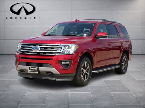 Used 2020 Ford Expedition XLT w/ Equipment Group 202A AWD/4WD image 1