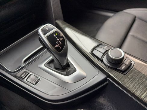 Used 2018 BMW 330i Sedan image 29