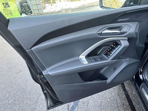 New 2025 Audi Q5 Premium Plus image 8