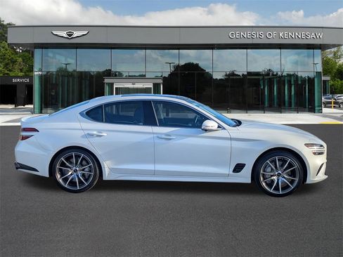 Used 2026 Genesis G70 2.5T Prestige image 8