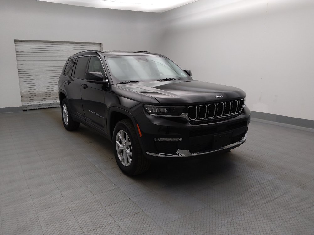 Used 2023 Jeep Grand Cherokee L Limited AWD/4WD image 13
