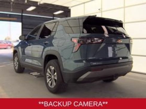 Used 2025 Chevrolet Equinox LT FWD image 10