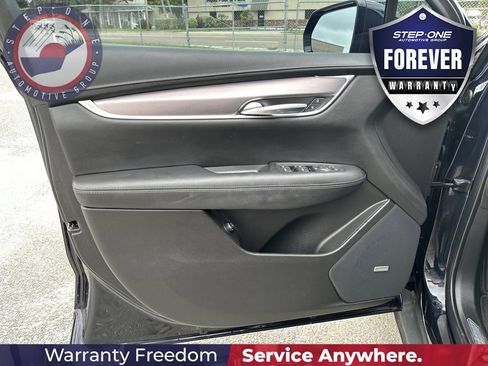 Used 2022 Cadillac XT5 Luxury FWD image 7