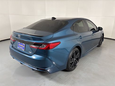 Used 2025 Toyota Camry XSE image 8