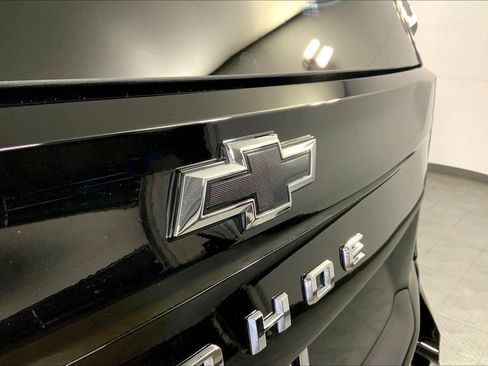 Used 2025 Chevrolet Tahoe High Country image 31