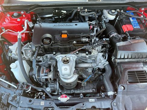 Used 2023 Honda Civic LX image 31