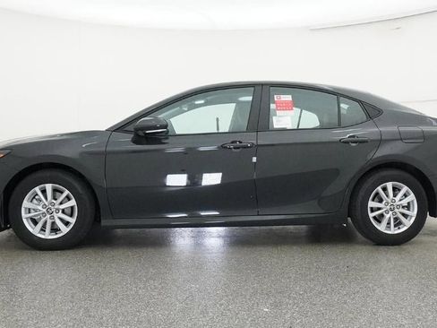 New 2026 Toyota Camry LE FWD image 19