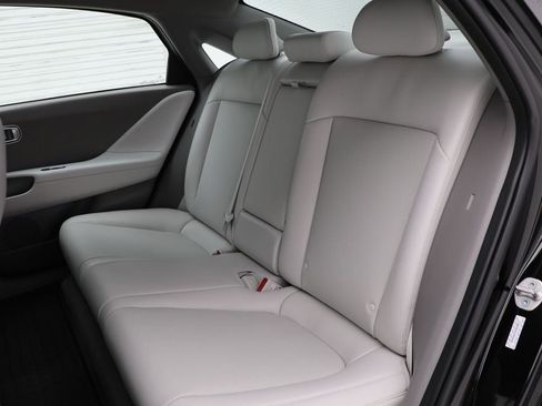 Used 2023 Hyundai Ioniq 6 SEL image 13