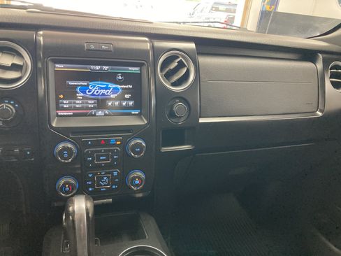 Used 2014 Ford F150 FX4 w/ Equipment Group 402A Luxury AWD/4WD image 24