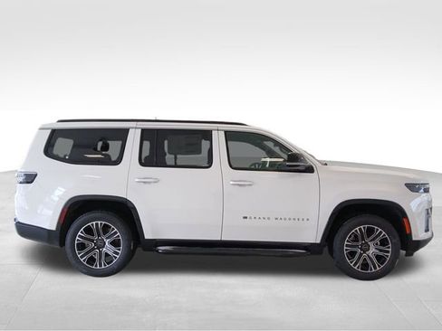 New 2026 Jeep Grand Wagoneer 4WD image 6