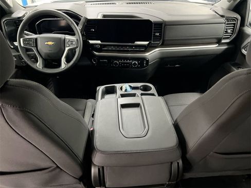 Certified 2025 Chevrolet Silverado 1500 LT image 10