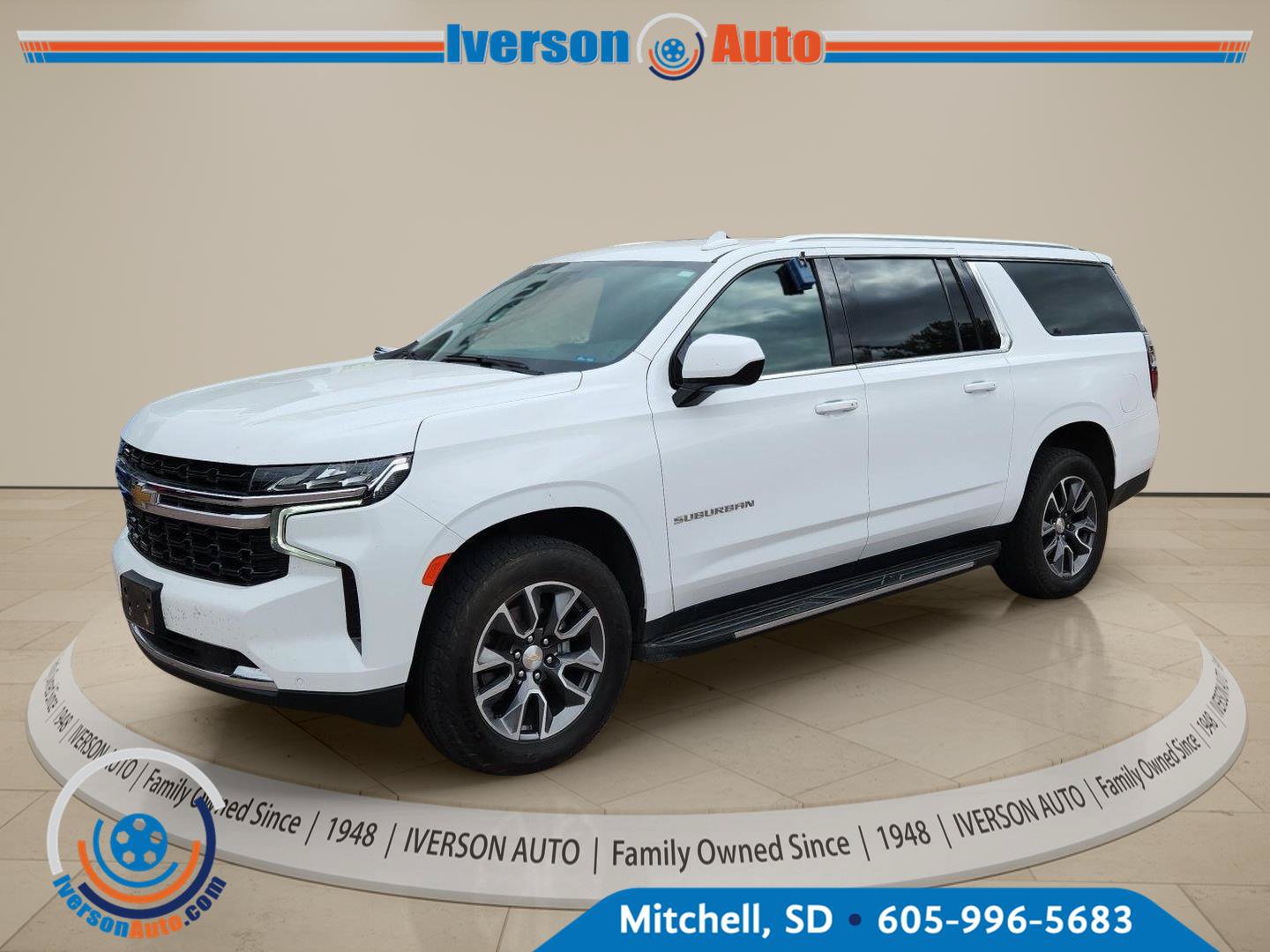 Used 2023 Chevrolet Suburban LS w/ Max Trailering Package AWD/4WD image 2