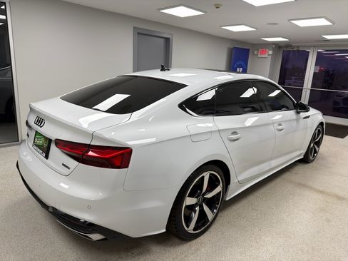 Used 2022 Audi A5 2.0T Premium Plus w/ Premium Plus image 3
