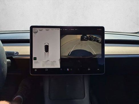 Used 2022 Tesla Model 3 RWD image 11
