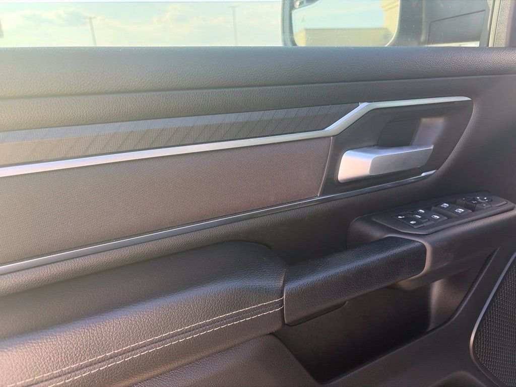 Used 2025 RAM 1500 Big Horn AWD/4WD image 25