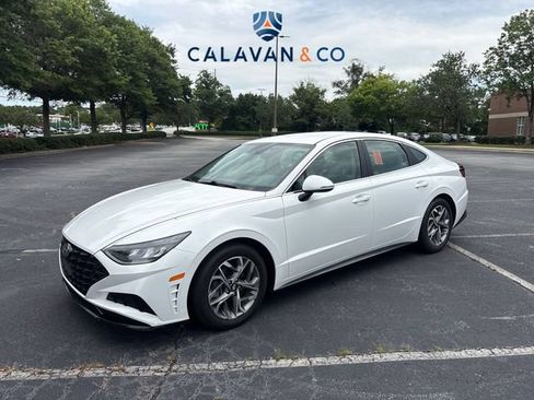 Used 2023 Hyundai Sonata SEL FWD image 3