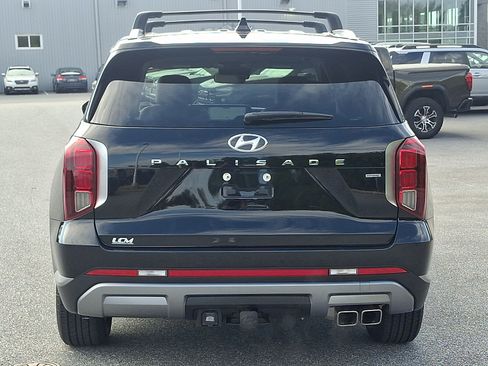 Used 2023 Hyundai Palisade SEL AWD/4WD image 5