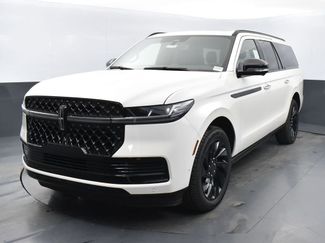 New 2025 Lincoln Navigator L Reserve w/ Jet Appearance Package video 1