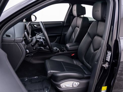 Certified 2023 Porsche Macan GTS AWD/4WD image 5
