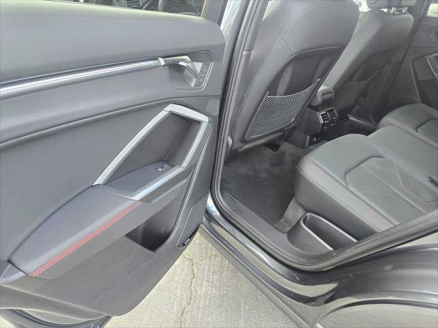 Used 2025 Audi Q3 2.0T Premium Plus w/ Premium Plus Package AWD/4WD image 17