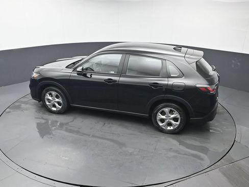 Certified 2024 Honda HR-V LX image 36