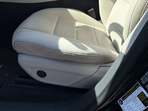 Used 2020 Mercedes-Benz GLS 450 4MATIC image 17