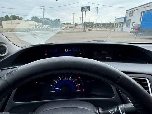 Used 2013 Honda Civic EX-L image 21