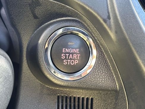 Used 2025 Subaru Forester Sport image 18