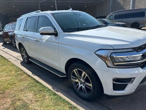 Used 2022 Ford Expedition Limited RWD image 1