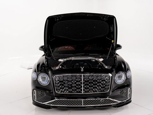 New 2025 Bentley Flying Spur Plug-In Hybrid image 50